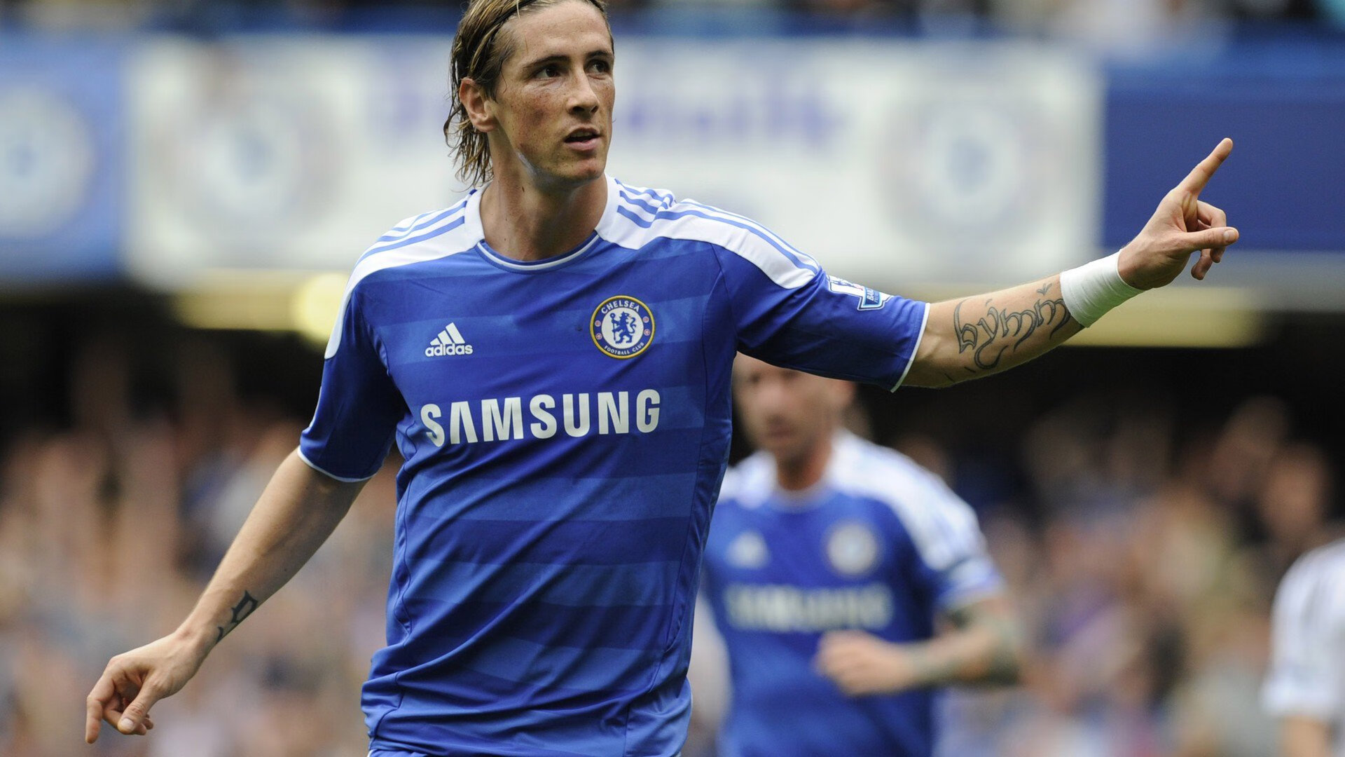 巴西队中场策应完美 铁腰成为核心，巴西队视频